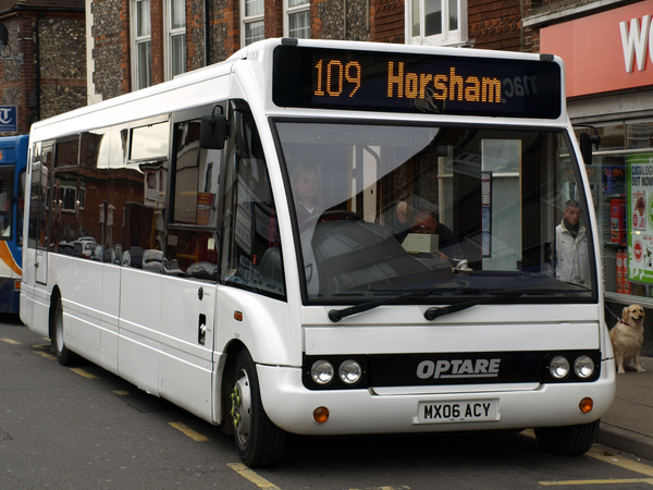 Optare Solo MX06ACY with ditigal destination blinds