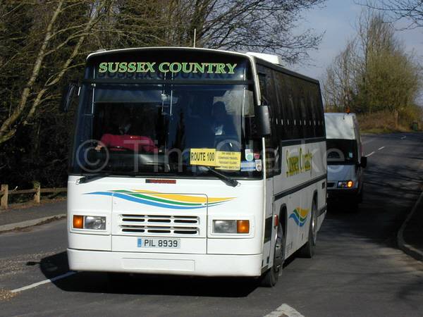 Coach PIL 8939 on loan to Compass March 2007, deputising on Service 100